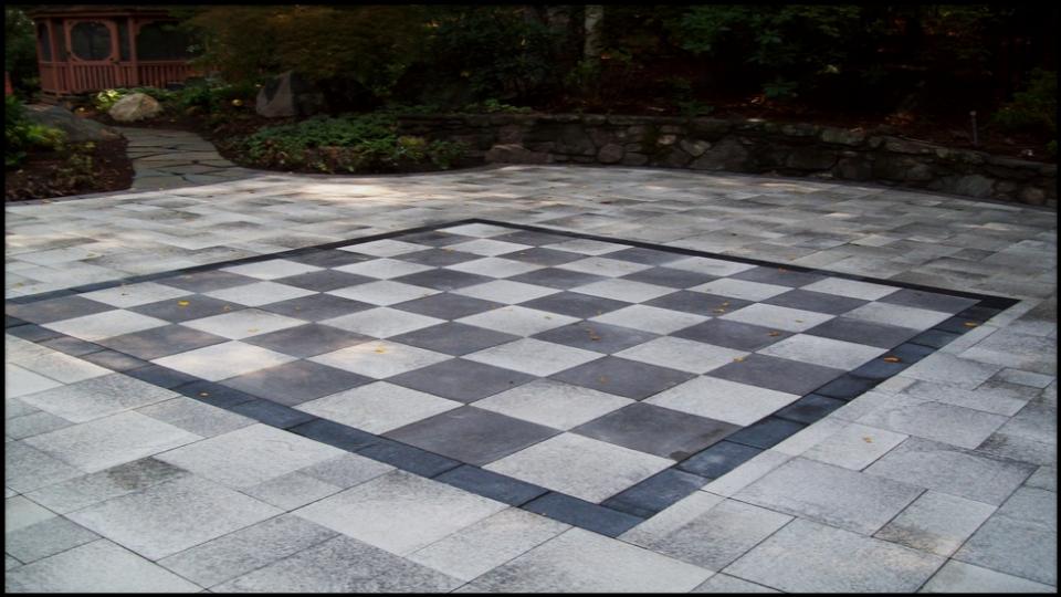 Checkerboard Effect with Pavers