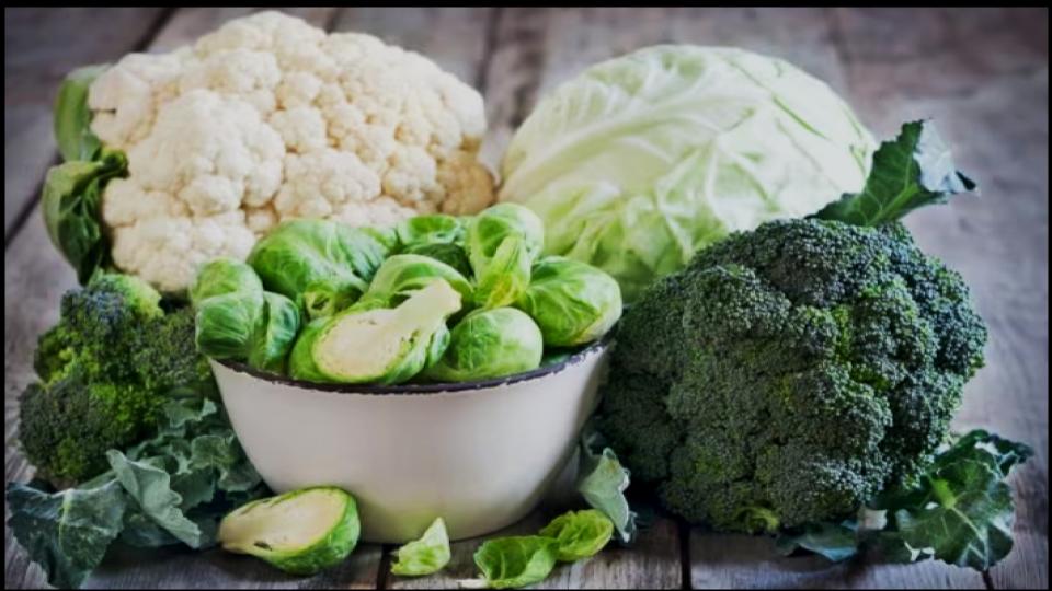 9 Vegetables not to Grow in Pots—Experts Explain Why 10 Full-Sized Cabbage, Broccoli, and Cauliflower